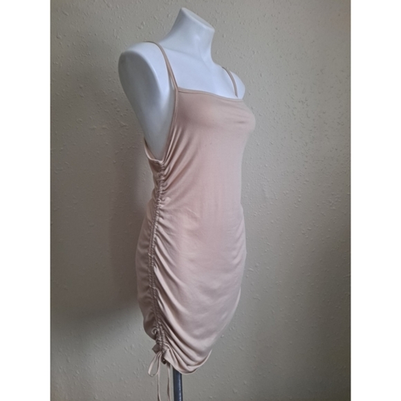 🆕️ 5B Styles Nude Side Cinched Dress - Picture 2 of 6